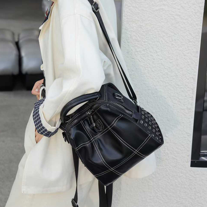 New Women's Backpack Fashion G - Luxury Bags Leather 评论和价格